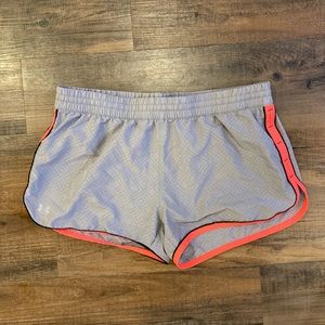 Under Armour Running Shorts Size L